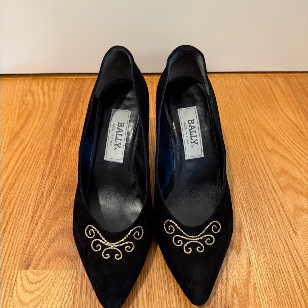 Bally Black and Gold Heels Size 7.5 M